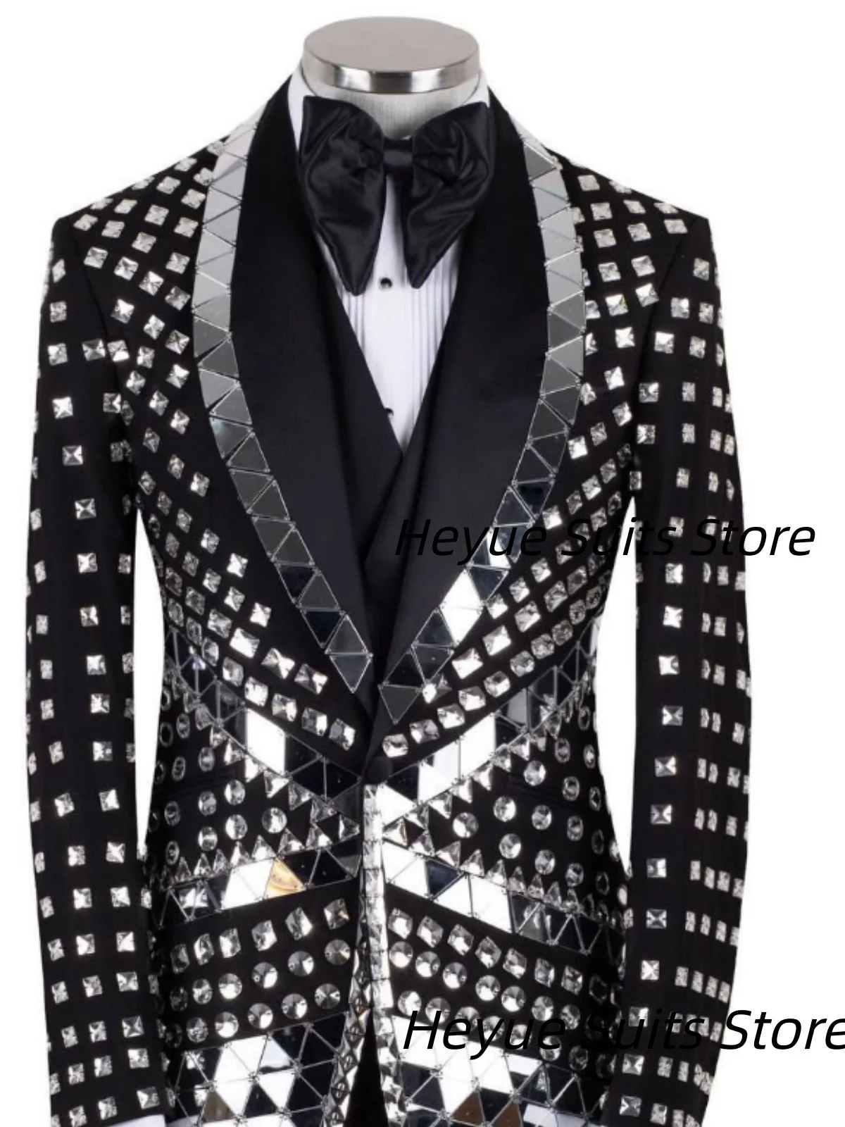 

Изысканные свадебные смокинги с кристаллами и бриллиантами для жениха, индивидуальный пошив, приталенный крой, с шалевым воротником, мужские костюмы из 3 предметов, пиджаки для выпускного вечера и вечеринок