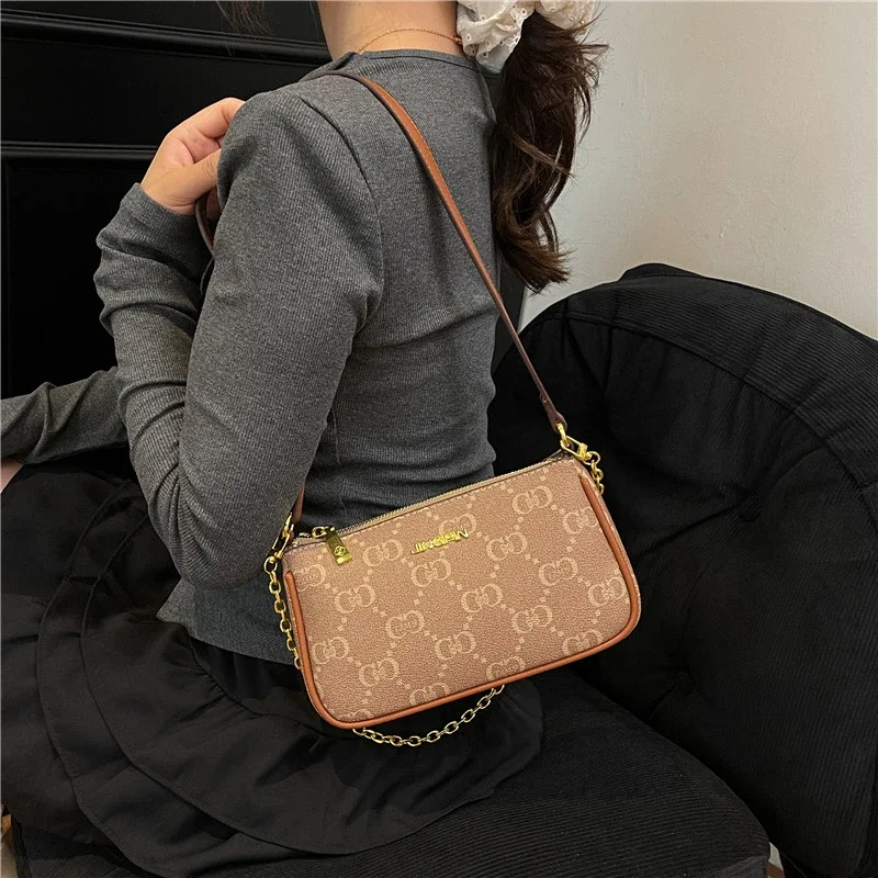 حقيبة كتف نسائية من الجلد الطبيعي بتصميم كلاسيكي أنيق على طراز الكتف #2