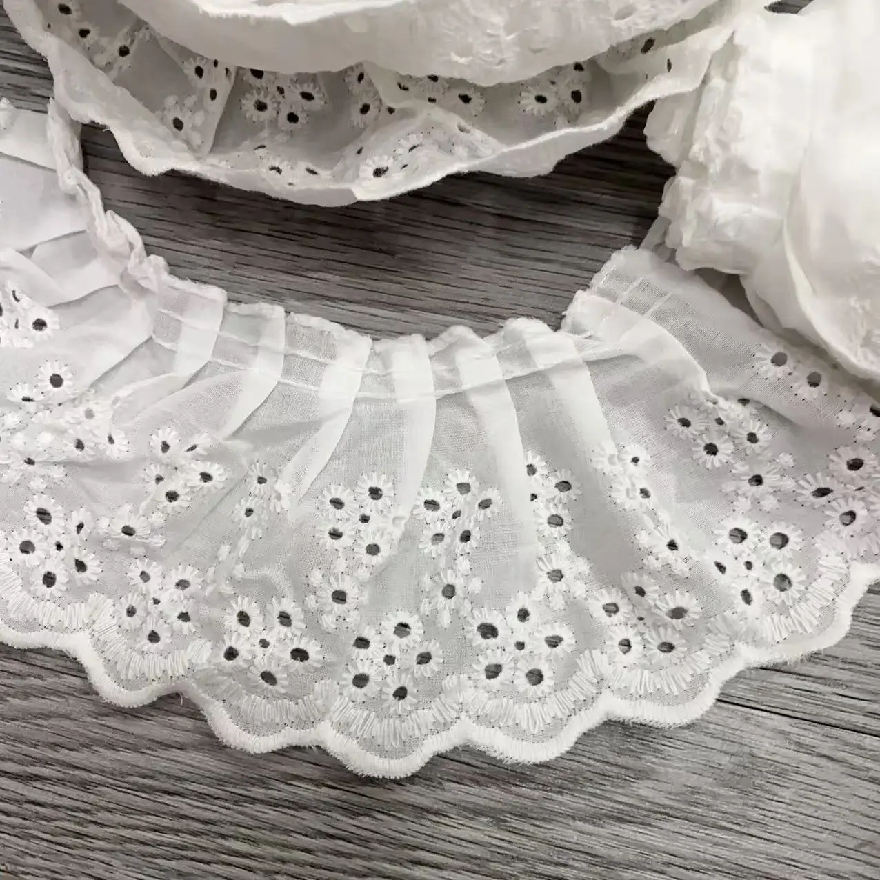 9CM Wide Luxury Embroidery Yellow Flower Lace Fabric Trim Ribbon DIY Sewing Applique Collar Ruffle Guipure Wedding Cloth Supply