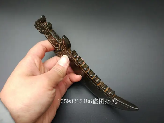 Antique jade antique collection old jade belt magnetic meteorite dark green jade faucet broadsword old objects