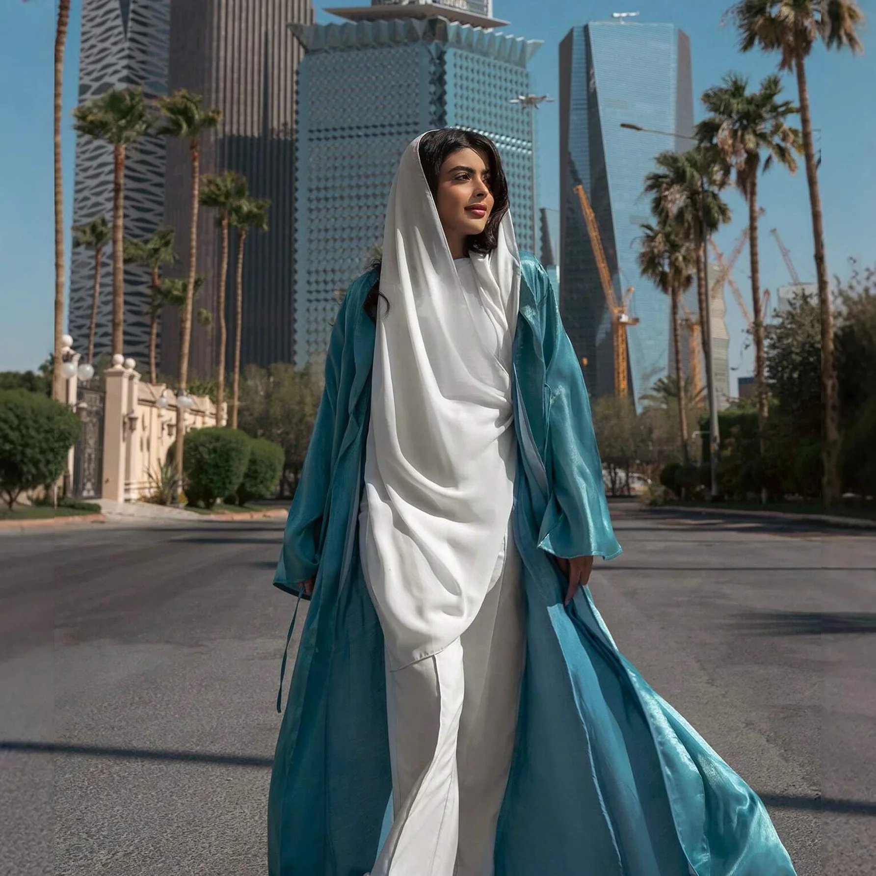 2213# Muslim Robe Dubai Cardigan Long Dress Women's Lace up Trumpet Sleeve Flash Dress