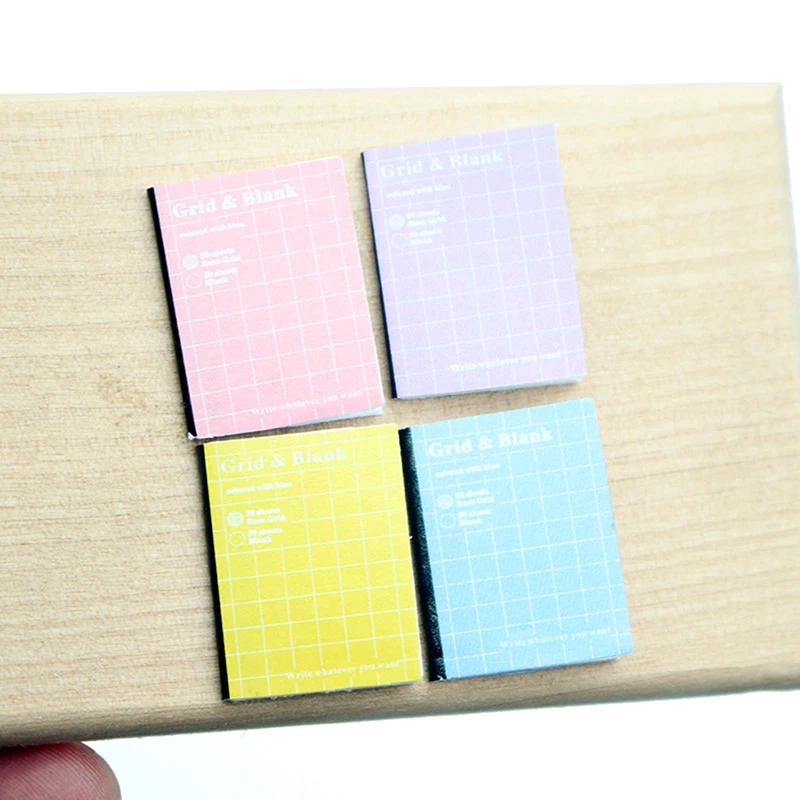 4Pcs/Set Mini Cartoon Exercise Book Model For Dollhouse Accessories DIY Study Room Decoration Miniature Items Doll House Gifts