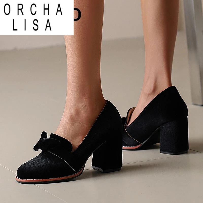 

ORCHA LISA 2025 Новые женские туфли-лодочки с квадратным носком на массивном каблуке 8 см без шнуровки с бантом из флока, замша, большой размер 45 46 47 48 Офисные женские туфли