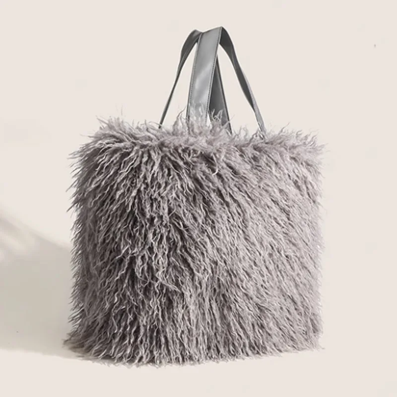 

Autumn and Winter Hairy Women's Handbag Large Capacity Bucket Bag Faux Fur Single Shoulder Bag