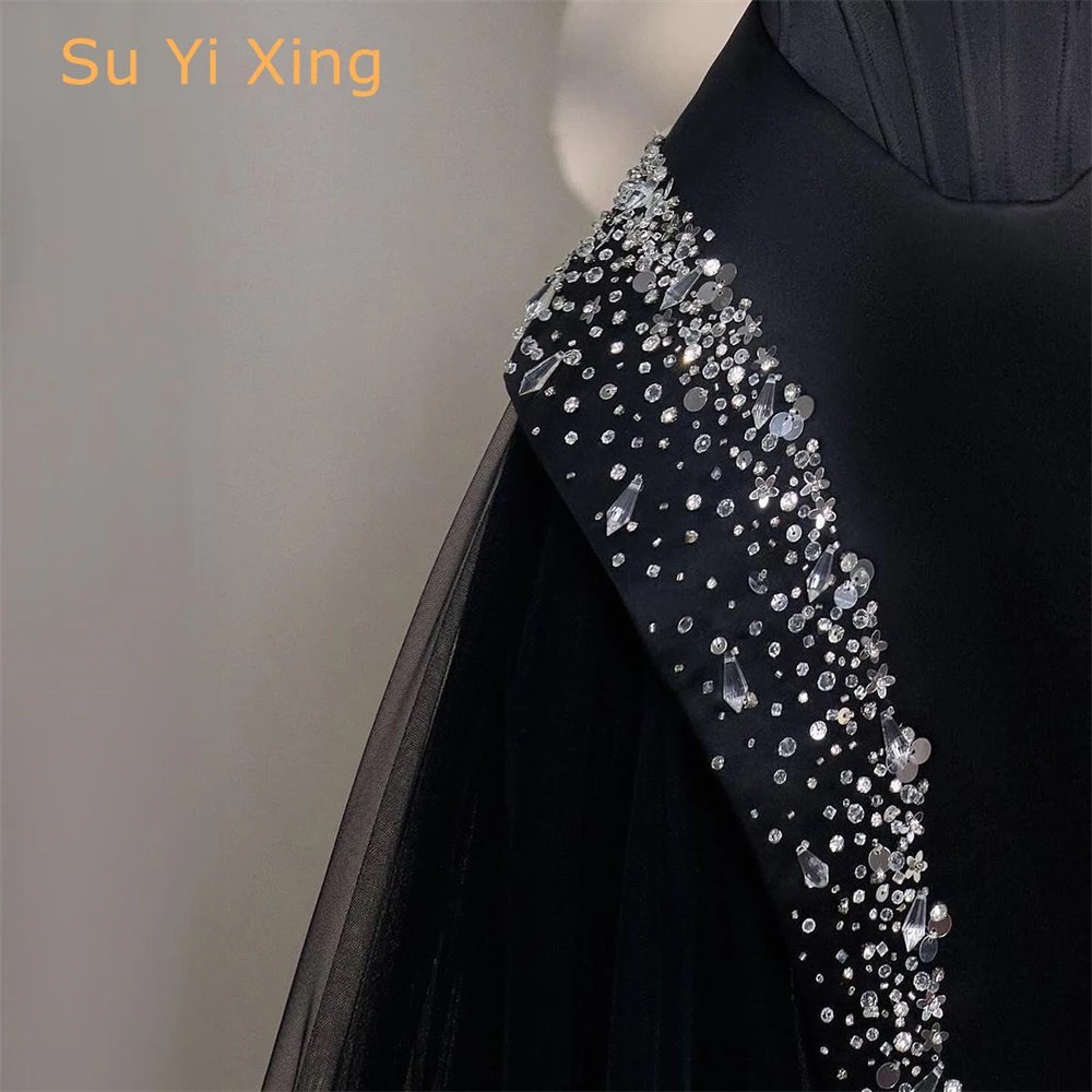 فستان سهرة فاخر من الساتان الأسود بتصميم حورية البحر مخصص بدون حمالات بدون أكمام للحفلات الراقصة بطول الأرض