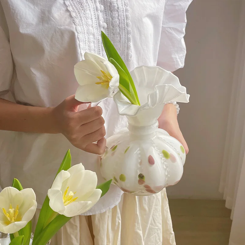 Imagem -02 - Cremoso Branco de Uma Orelha Vaso de Vidro Plissado Rendas Sala de Estar Arranjo de Flores Levantadas Água Mesa Decoração de Casa