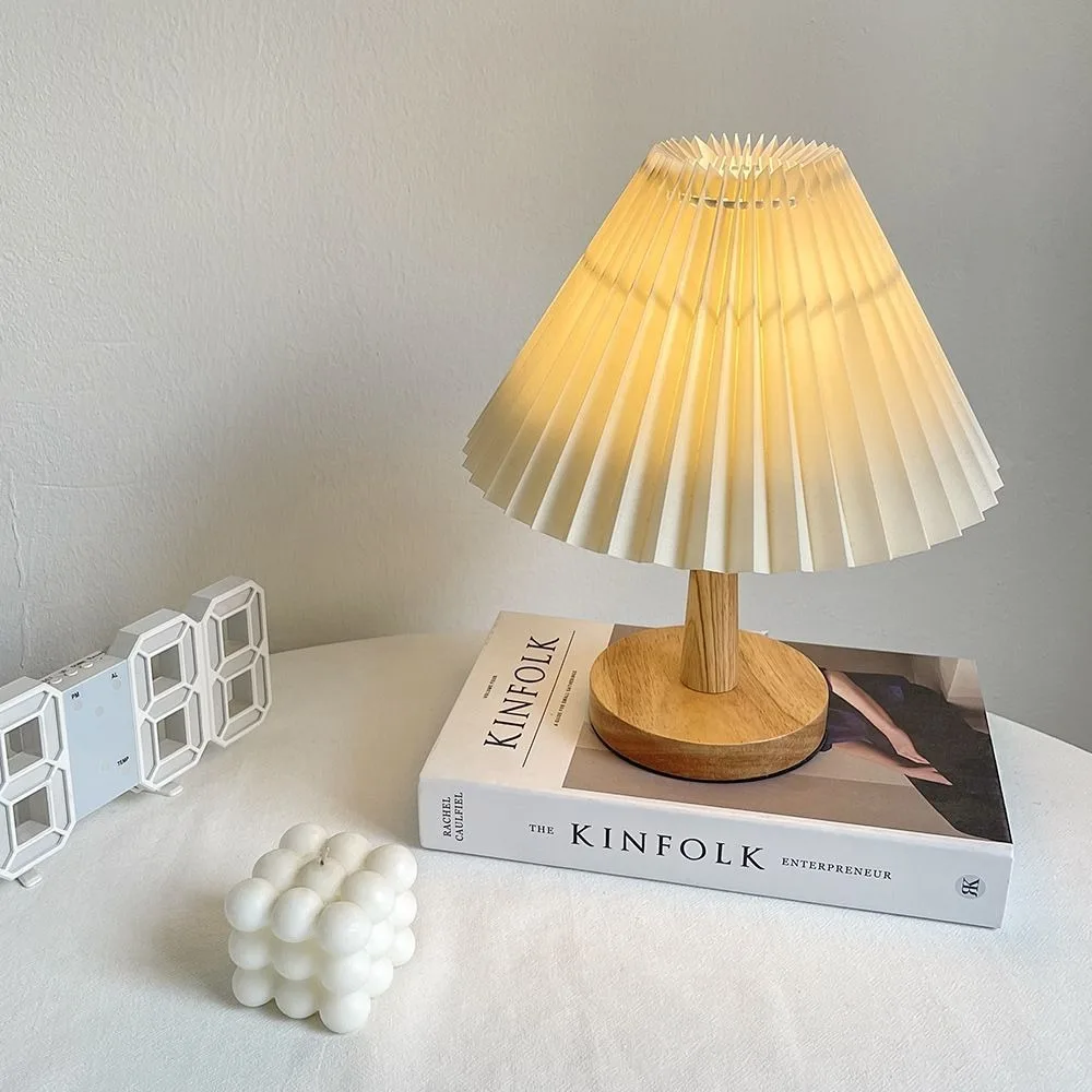 Retro Dimmable Led Lamp Pleated Three-color Table Lamp Creative Solid Wood Bedside Lamp for Bedside Desk