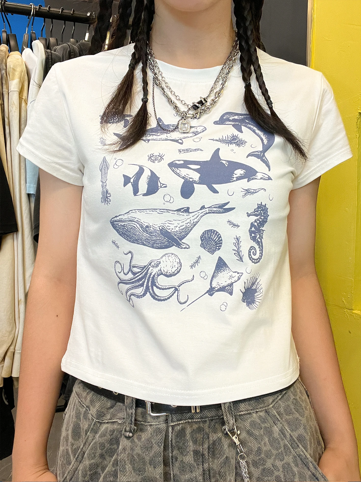 camiseta-de-manga-corta-estilo-americano-diseno-creativo-corte-ajustado-estilo-casual-y2k-color-azul-oceano-verano-2025