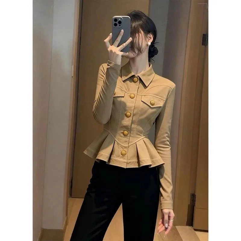 

Новинка 2023 года, осенний стиль, уникальный шикарный темпераментный топ цвета хаки, короткое пальто цвета хаки для женщин
