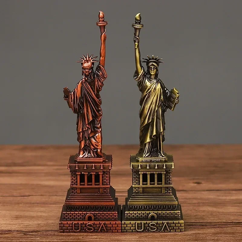 

Statue of Liberty Home Decor Desktop Decoration Ornaments Craft Tabletop Metal Office Gift