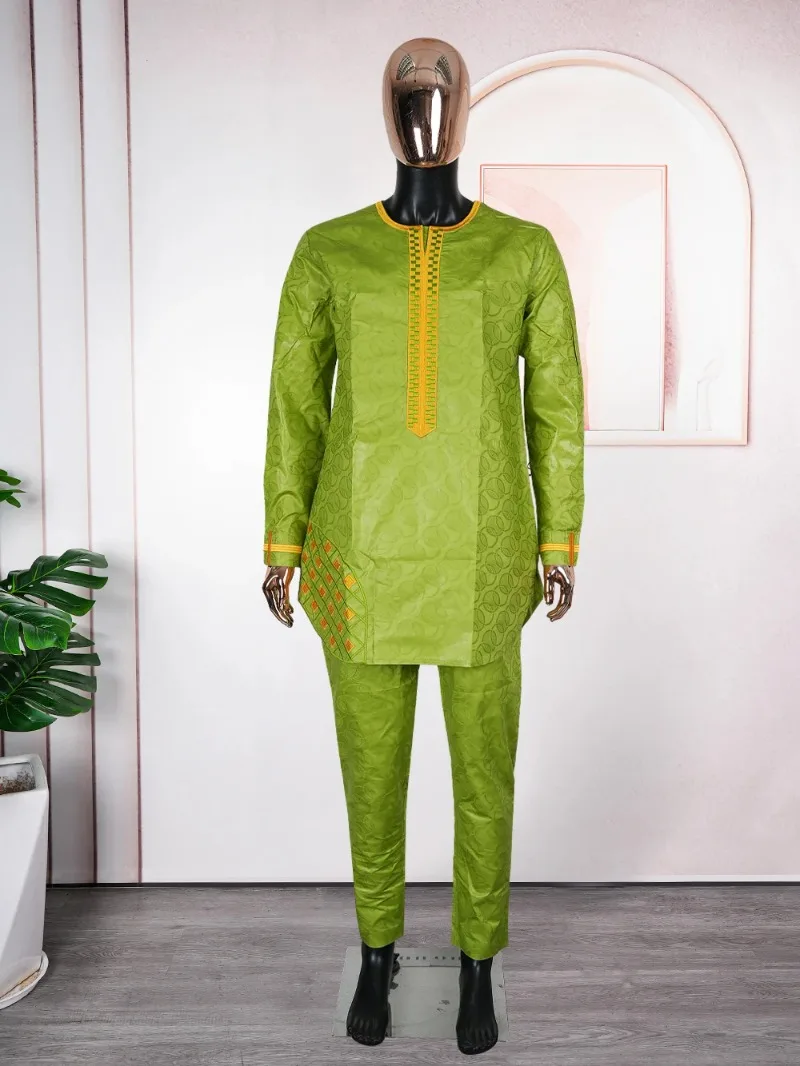 African Clothes for Men Dashiki Traditional Bazin Riche Embroidery Party Design 2 Piece Set Long Sleeve Tops And Pants Suits