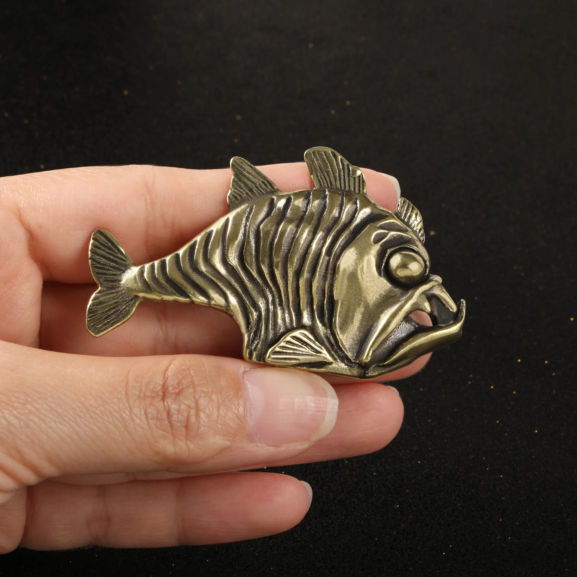 

Piranha Brass Desk Decoration Figure Ornaments Piranha Fish Tea Pet Copper Crafts Collection Decorative Figurines