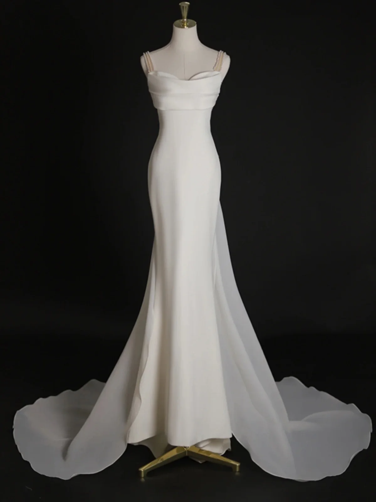 

Ele White Satin Strap Wedding Dr 2026 New Outing Gown Simple Fi Tail Dr Korean Sle Zipper Pearl Embelliment