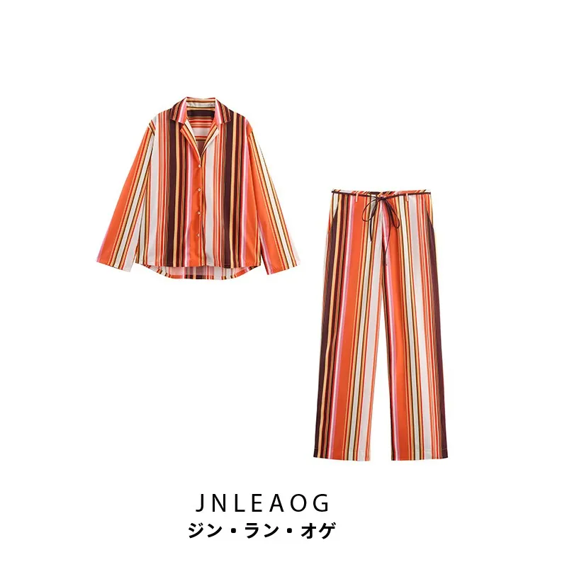 

Women's Striped Spwear irt And Flared Pants Set Autumn Faion Polyester Fiber Two-Piece Suit European Sle Adult Size