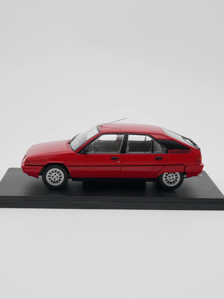 IXO 1:24 Hachette Citroen BX 16 TRS 1983 Diecast Car Model Metal Toy Vehicle