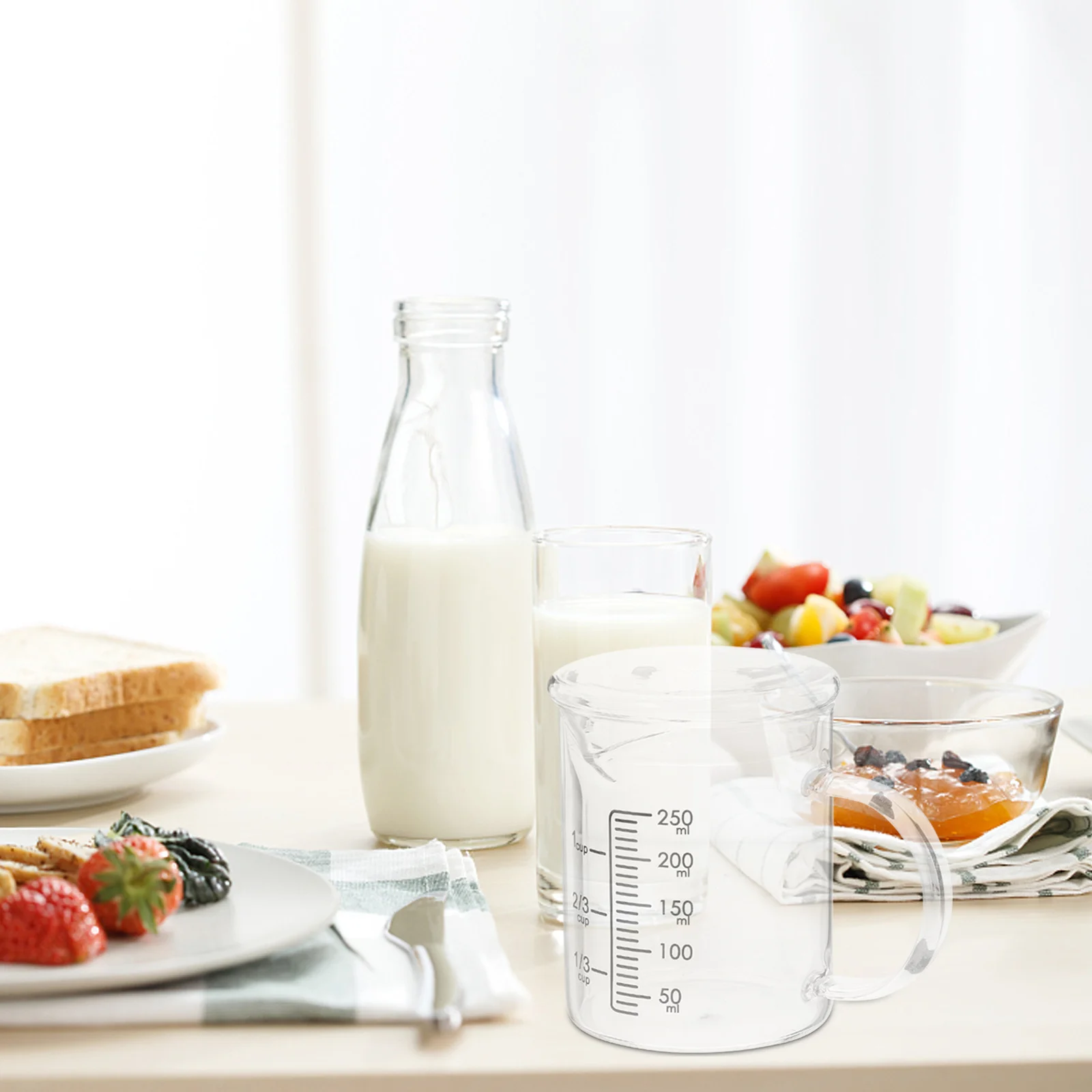 

Graduated Measuring Cup Glass Baking Scale Cup Heat Resistant Kitchen Measure Tool for Milk Juice Soy Milk Dessert Making
