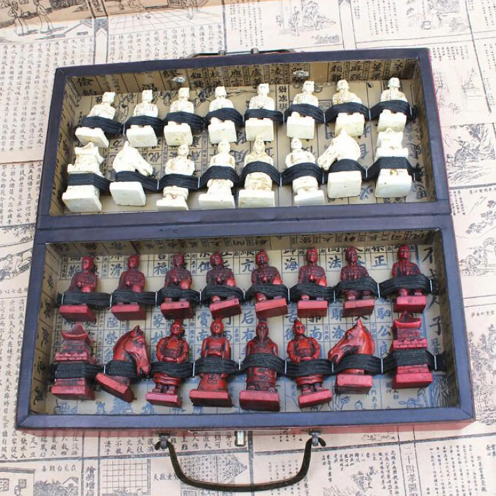 Chess Set Storage Drawer Chess Board 32 Resin Chessman for Travel Games