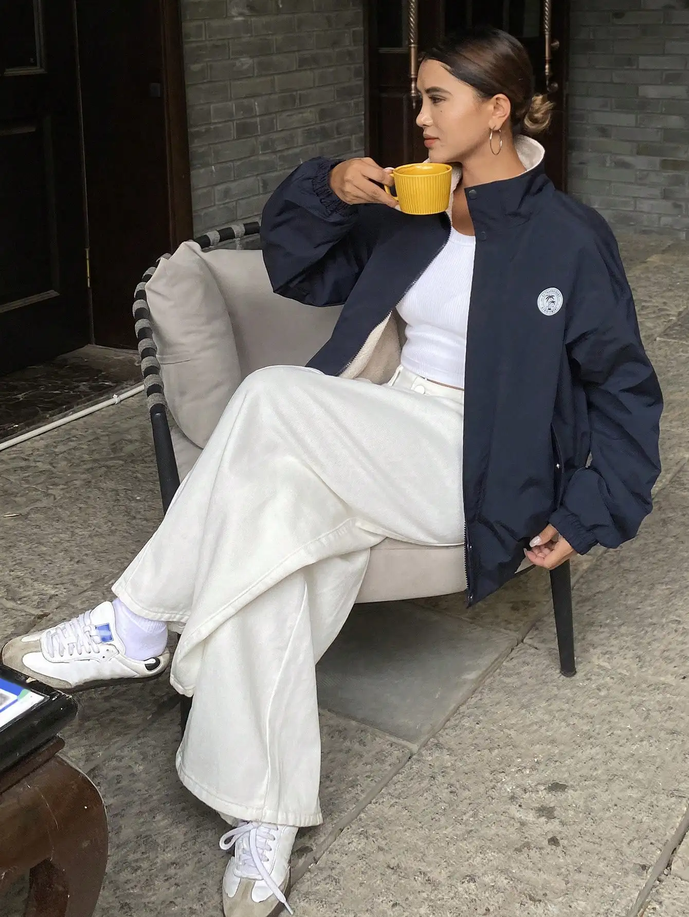 เสื้อแจ็คเก็ตซิปคอสูงแขนยาวทรงหลวมลาย DAZY สำหรับผู้หญิง