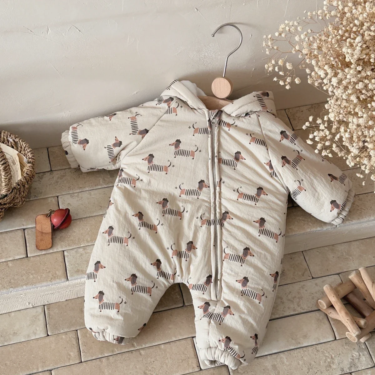 Baby Boys Girls Rompers Hooded Clothes Dachshund Embroidery Zipper Plush Lined Newborn Netural Jumpsuits Windproof Baby Snowsuit