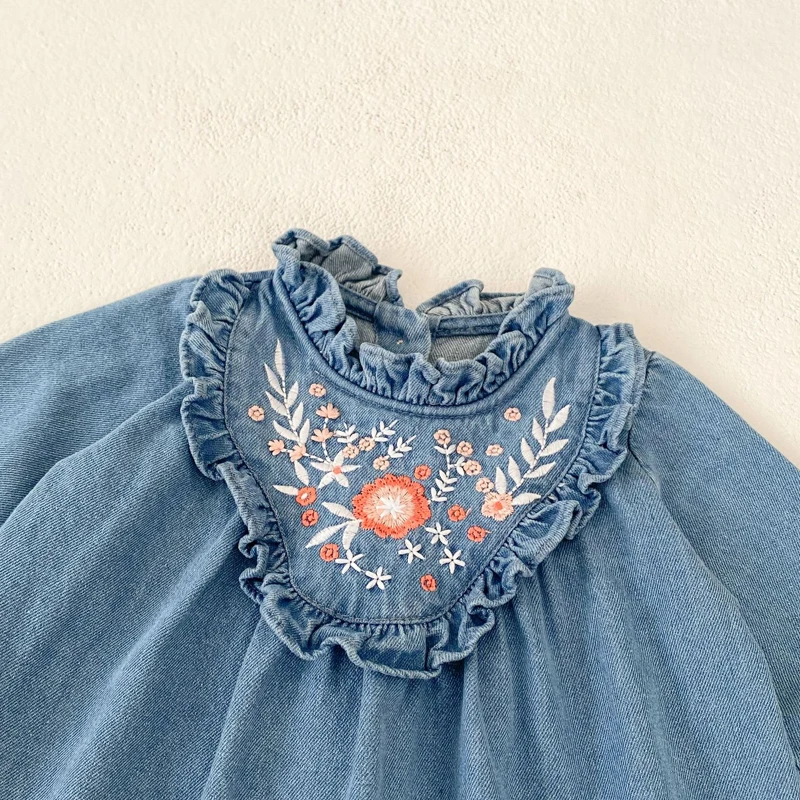 Autumn new style 0-3 years old baby clothes baby girl flower embroidery denim skirt Western style all-match girl dress