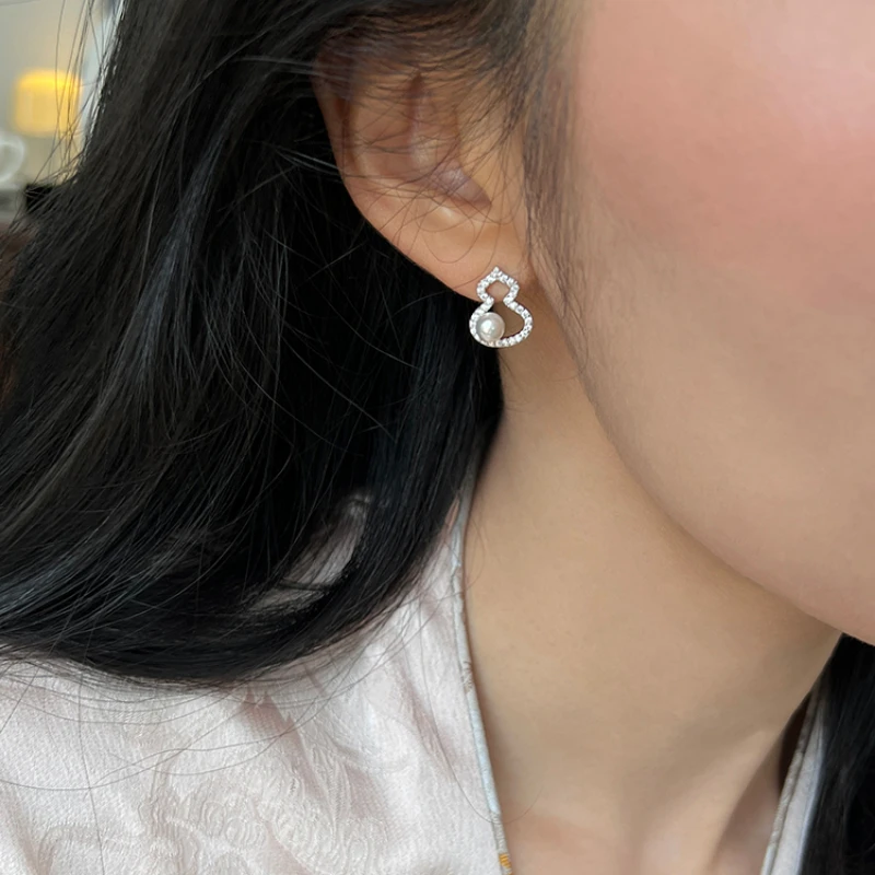 

*Hollow gourd pearl earrings for women's pure silver earrings