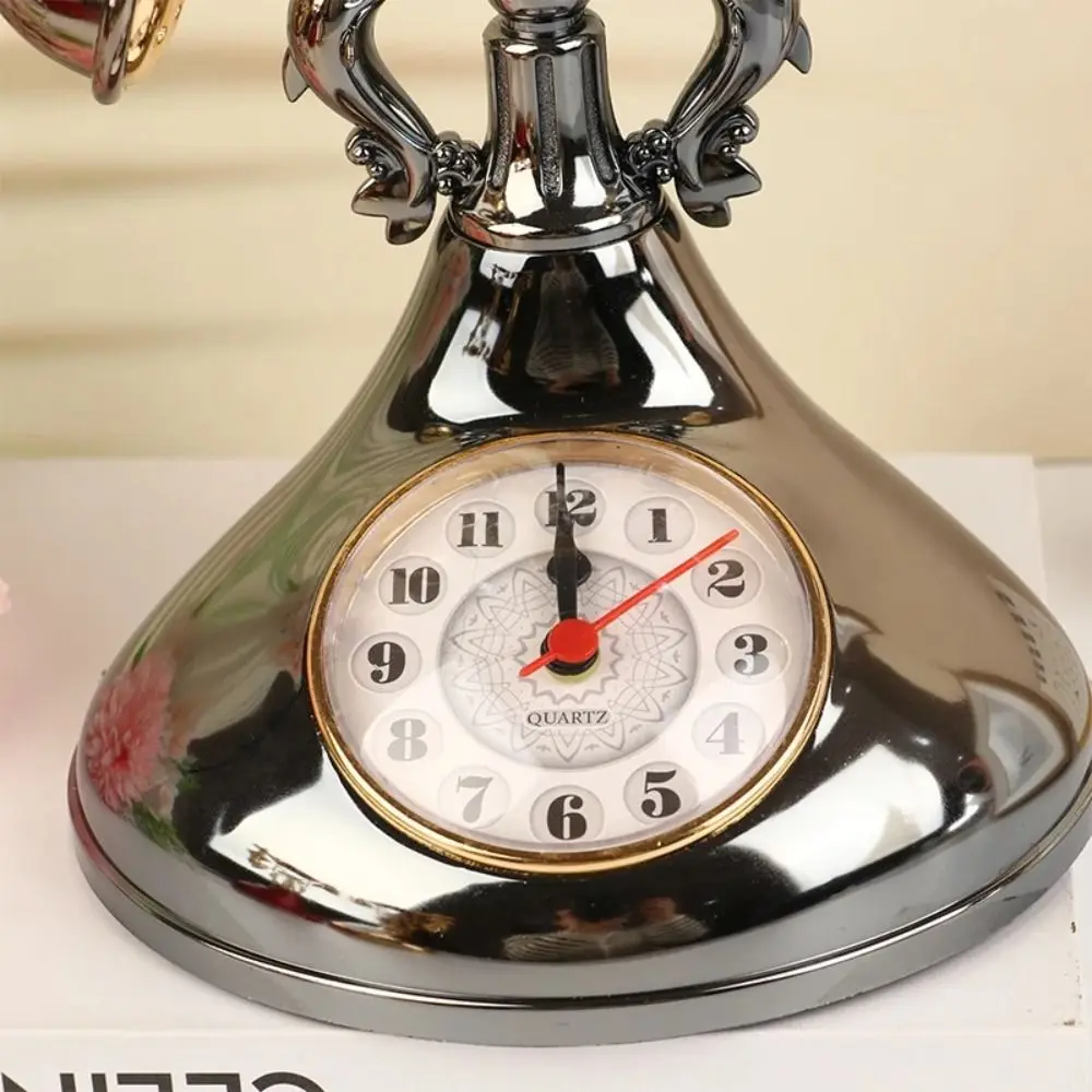 

Creative Plastic Telephone Alarm Clock Retro European Clock Timekeeper Ornament Gift