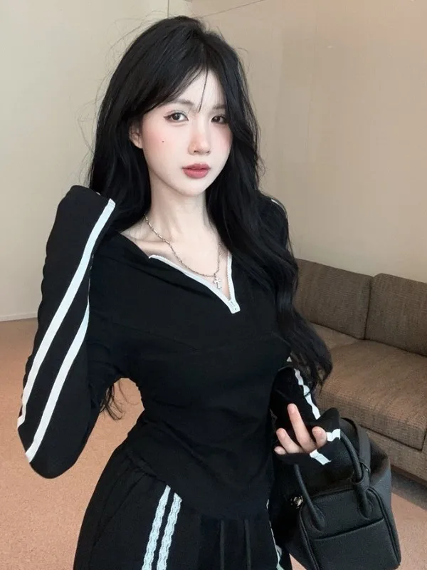 

American Style Long Sleeve V-Neck Hoodie Women's Autumn Winter Warm Spicy Girl Base Shirt Design Sense Inner Beauty