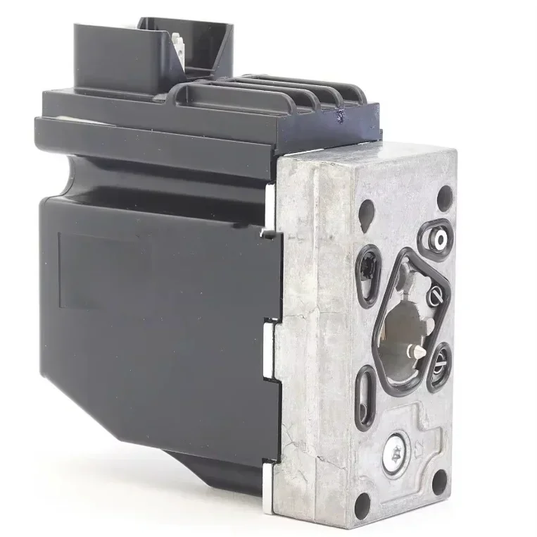 

155G4093