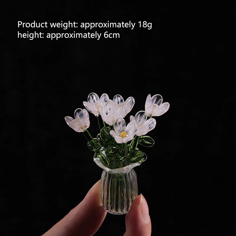Handgemaakte glazen kleine bloemen, glazen simulatieboeket, verse bloemarrangement, eeuwigdurende bloemdecoratie voor op het bureau