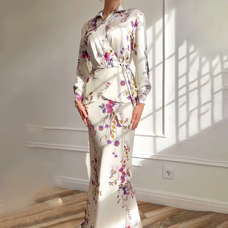 Spring Fashion Floral Print Slim Fit Suit Elegant Lace Up Party Outfits Ladies V-neck Long Sleeved Top and Skirt Two Piece Sets