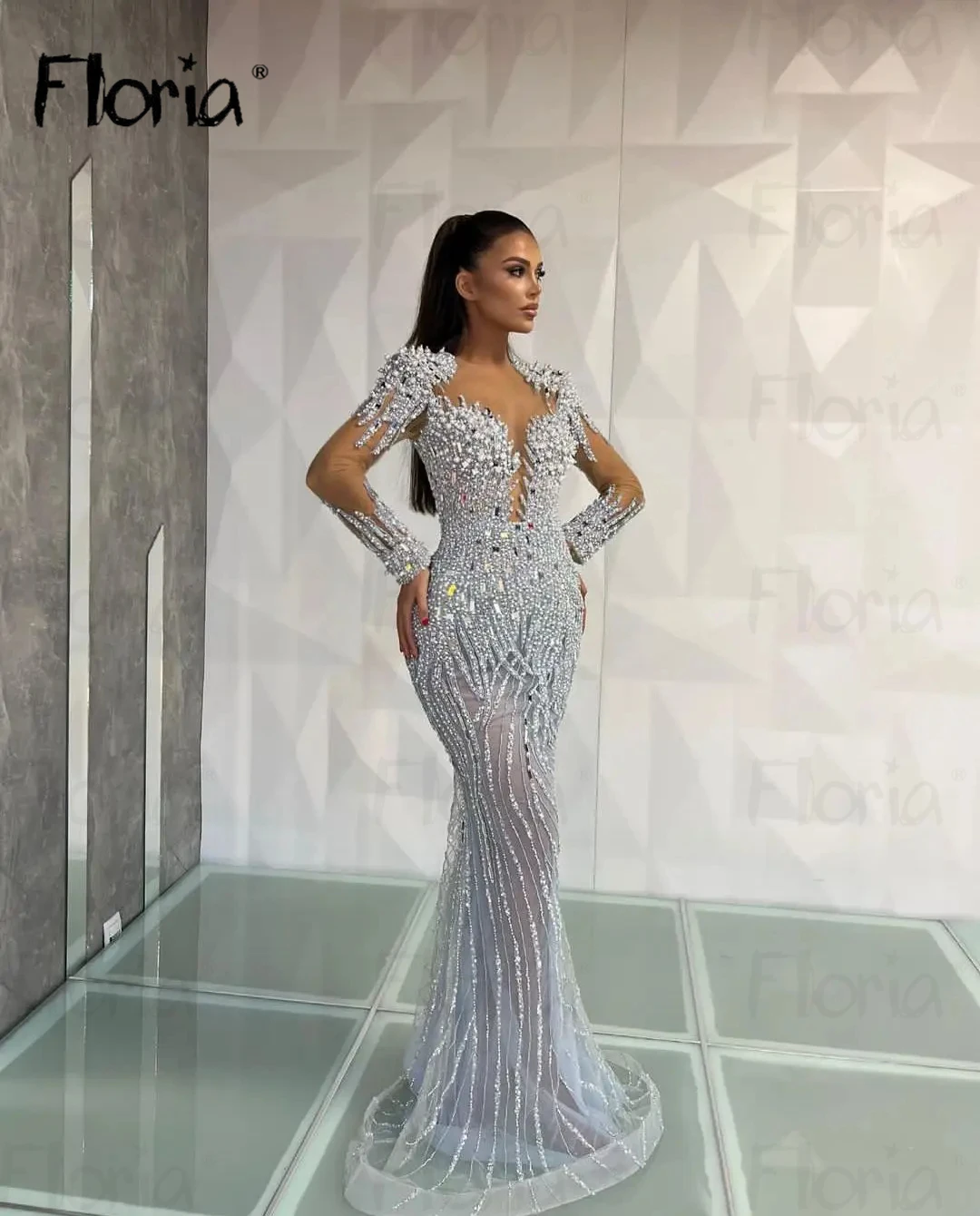 

Floria Glitter Silver Queen Anne Party Dresses Dubai Full Beaded Crystals Prom Dresses Luxury Formal Occasion Dresses فساتين الس