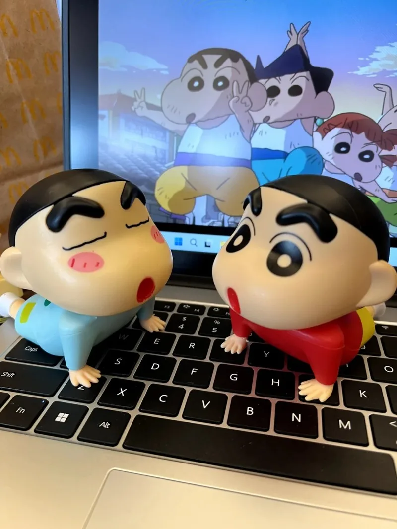 

Новый Q-версия виниловый ремесленный переодеватель Шинчан модель ручной работы настольный орнамент игрушка аниме фигурка игрушка-сюрприз подарок