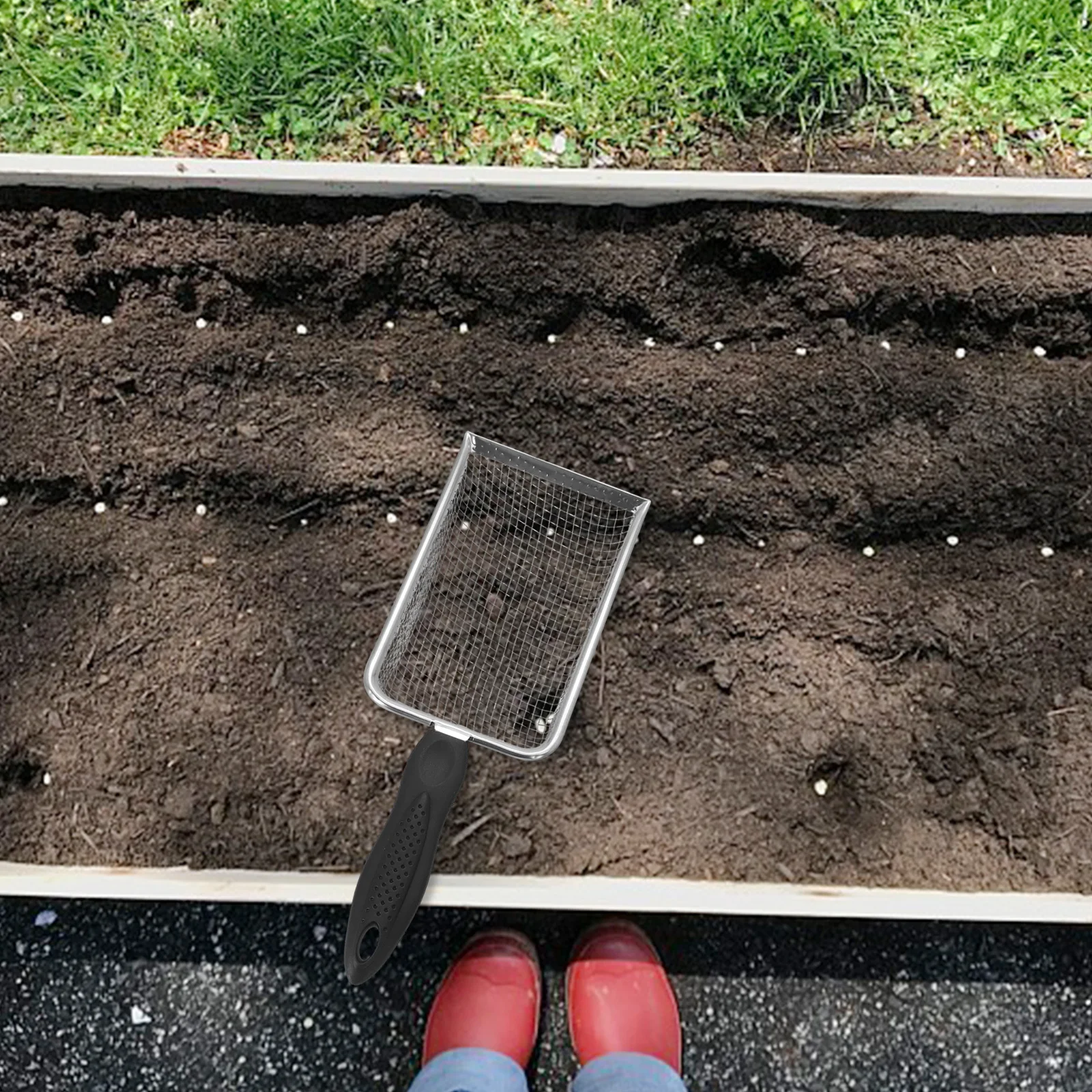 

Multi Functional Soil Sifter for Gardening Includes Integrated Shovel for Dirt and Compost Separation with Comfortable Grip