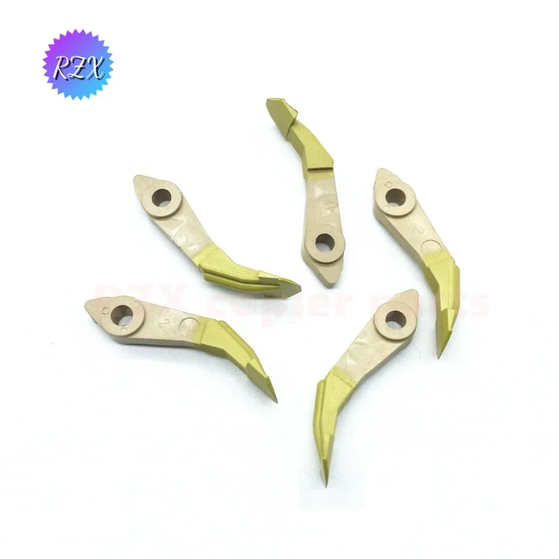 

019K98743 019K98742 Отдельный коготь верхнего захвата пальца для Xerox DC 4110 4112 900 1100 4127 4595 4590 D95 D125 D110 Запчасти для копировальных аппаратов