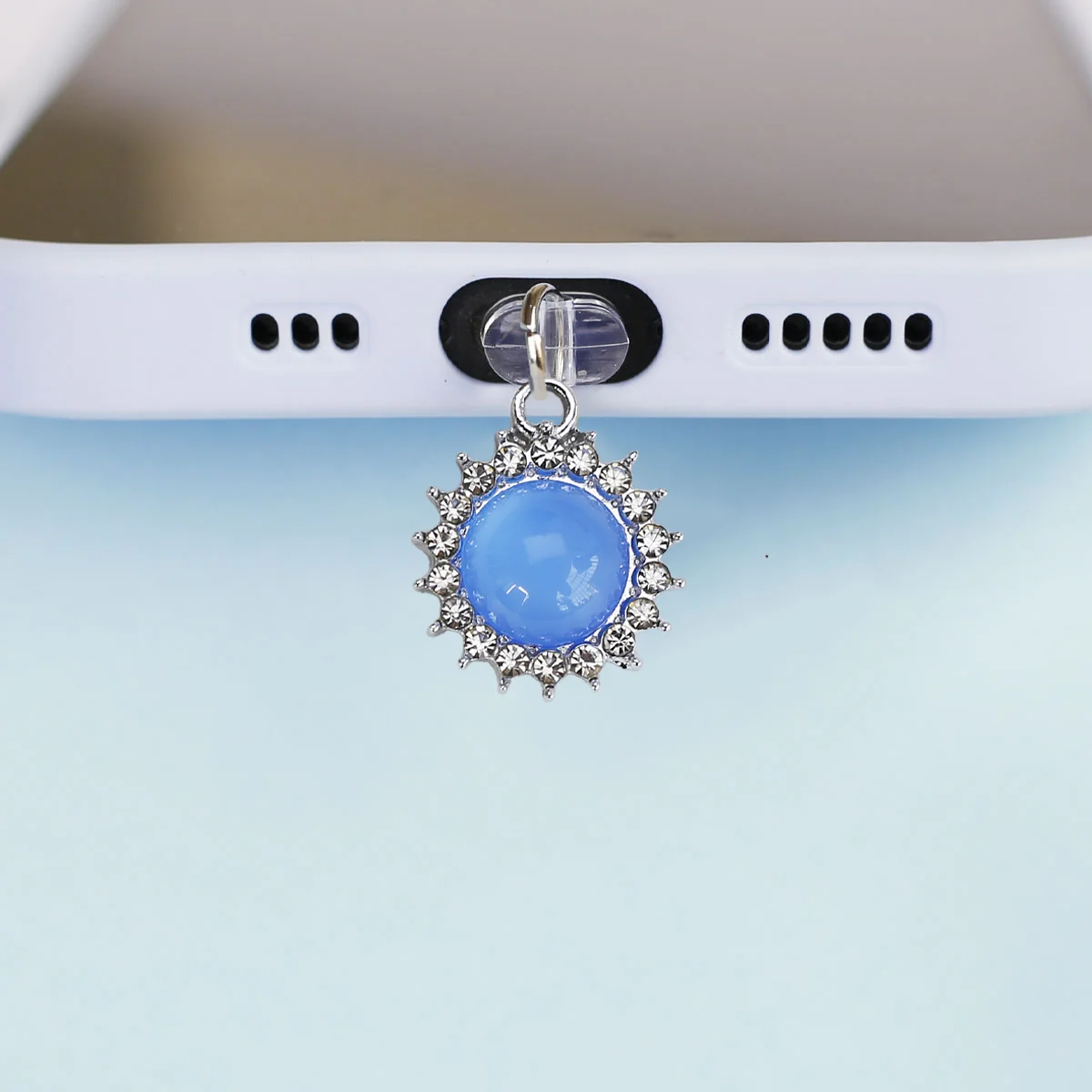 Telefon-Staubschutz mit Diamant-Katzenaugen-Steinanhänger, Hängedekoration, Telefonzubehör für iPhone Typ-C-Anschluss Staubschutz – Detail 6