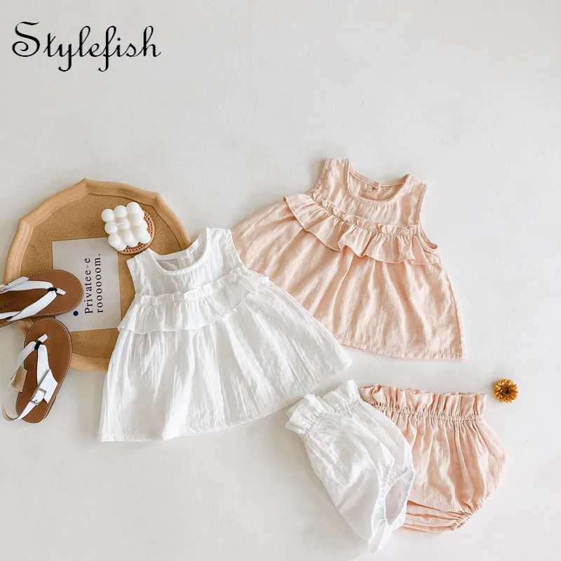 Summer baby suit newborn baby cotton sleeveless wooden ear top + lantern bread pants baby girl two-piece suit outfits