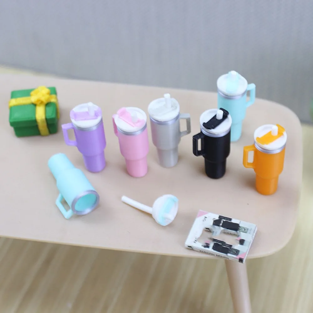 

10Pcs/Set Simulation 1:12 Dollhouse Furniture Water Bottle with Straw Dollhouse Insulated Cup DIY Craft Model