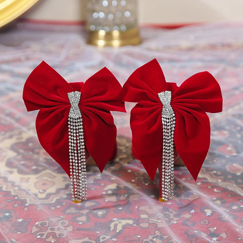 الكعب العالي خنجر أشار تو القوس الصنادل 2025 صيف جديد الجلد المدبوغ أحذية نسائية مثيرة