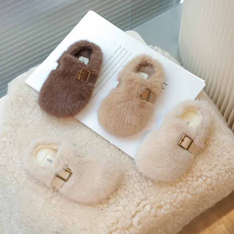 2024 Yeni Rahat Çocuk Loafer'lar Yuvarlak Ayak Zarif Sığ Ağız Yeni Kız Kış Peluş Slip-on Sıcak Pamuk Terlik