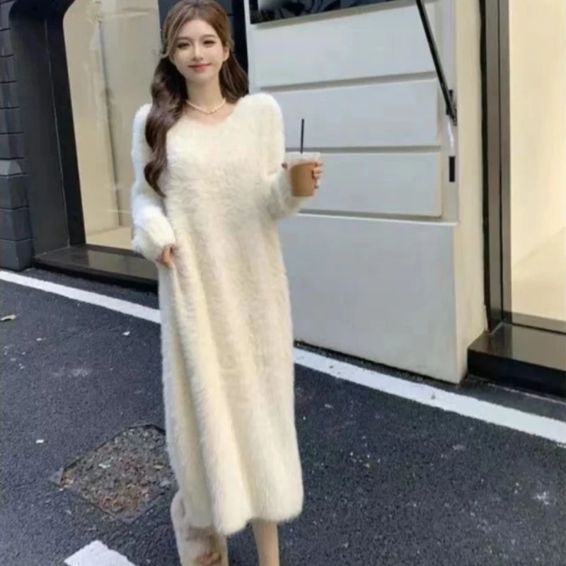 

2026 Fall and Winter New Imitation Mink Fleece Loose Over The Knee Long Skirt Women's Plus Size Pajama Dress Can Be Worn Outside