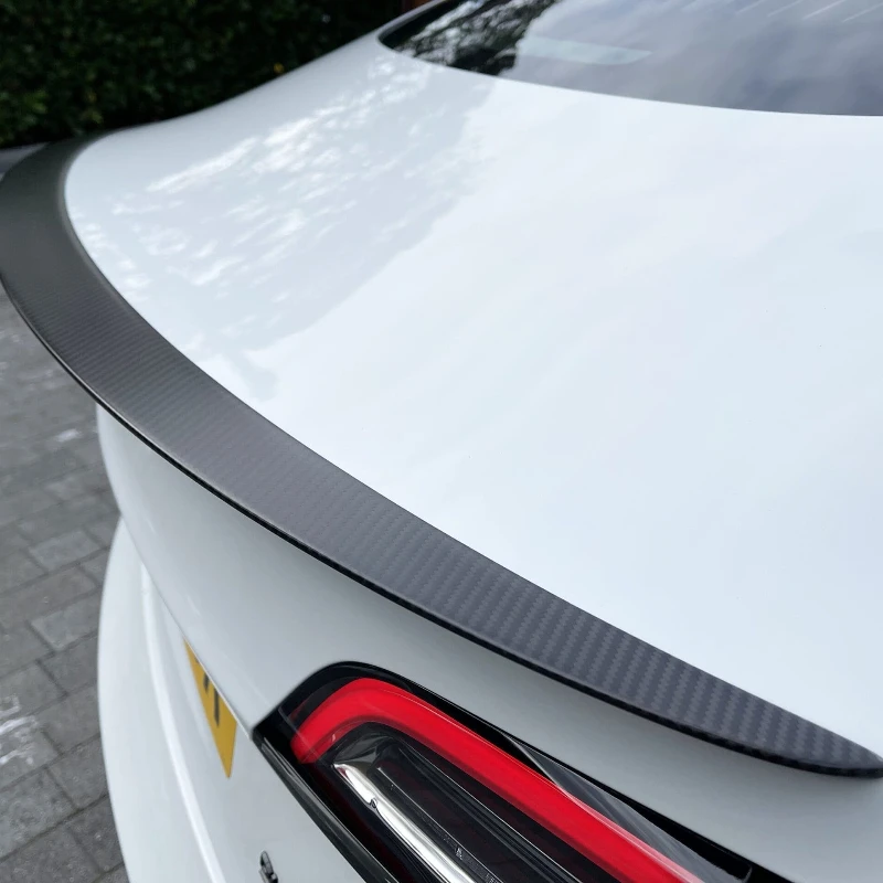 

metyoucar For Tesla Model 3 2017-2022 Real carbon fiber Car Tail Wings Rear Trunk Lip Spoiler Car Accessories