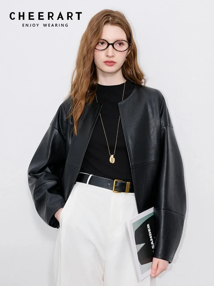 سترة جلدية سوداء من CHEERART Old Money Lichee الملمس للنساء معاطف جلدية قصيرة موضة خريف 2025 ملابس الخريف