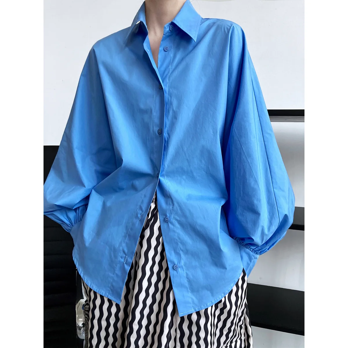 

Casual High-end Lantern Sleeve Shirt Top with Women's Design Sense 2025 Spring New Loose and Lazy Shirt 3775