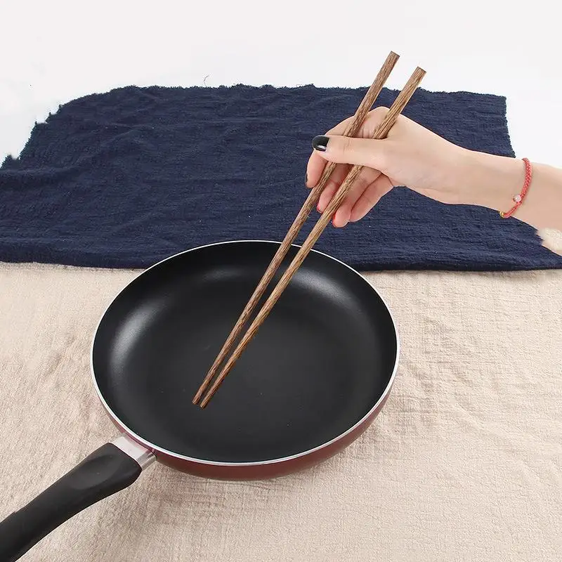 1Pair 32cm Length Deep Fry Kitchen Tools Noodle Chopsticks Food Sticks Chinese Style Lengthen Hot Pot Wooden Cooking