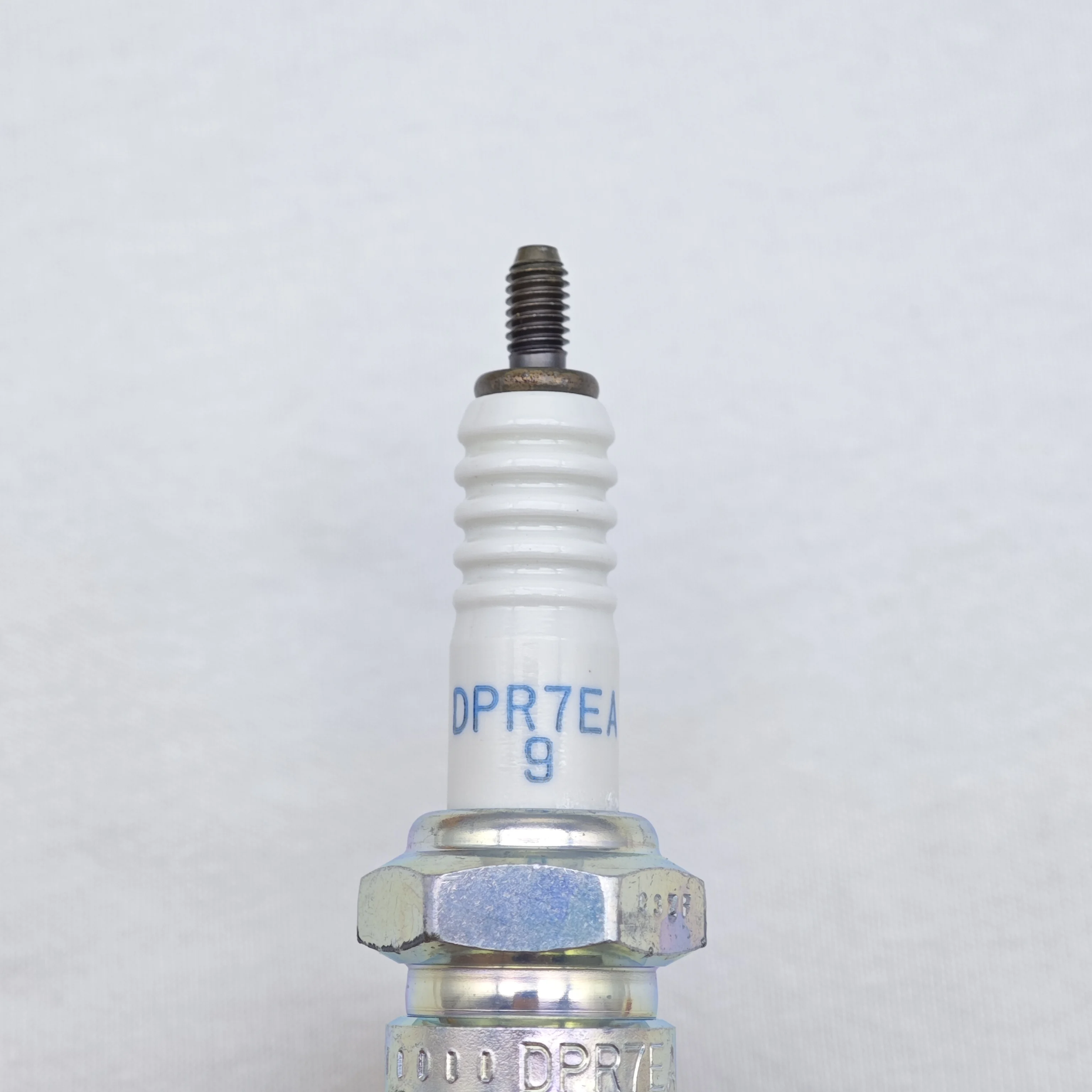 1pcs Original Motorcycle NGK Spark Plug DPR7EA-9 #5129 For Guangyang Rowing 300 CT250 300 CB750