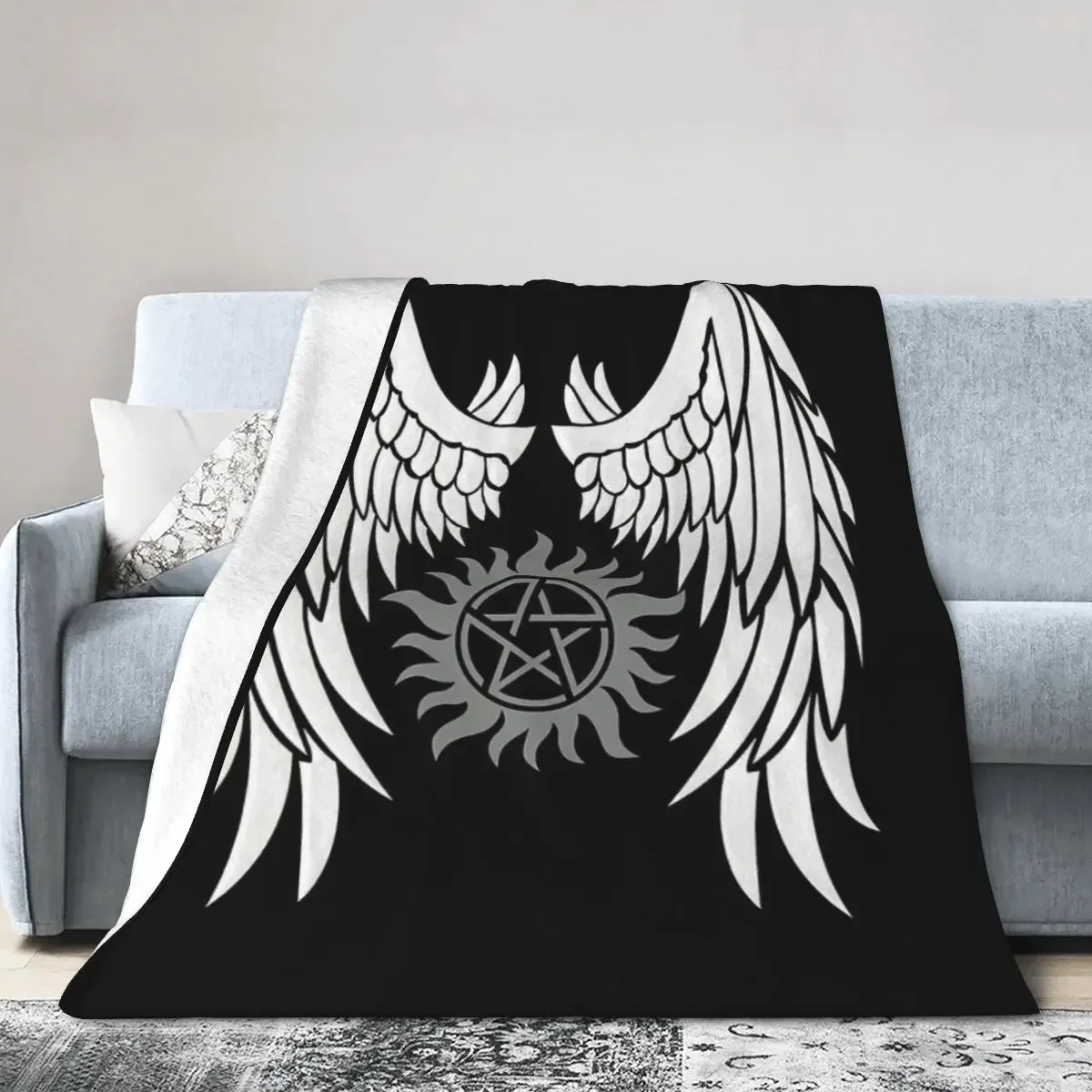 

Supernatural Wings And Logo Blanket Soft Warm Flannel Throw Blanket Plush for Bed Living room Picnic Travel Home Couch