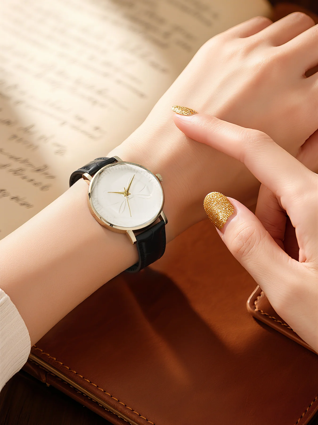 

Butterfly knot pattern, small, fresh, simple, versatile, fashionable belt, women's quartz wristwatch