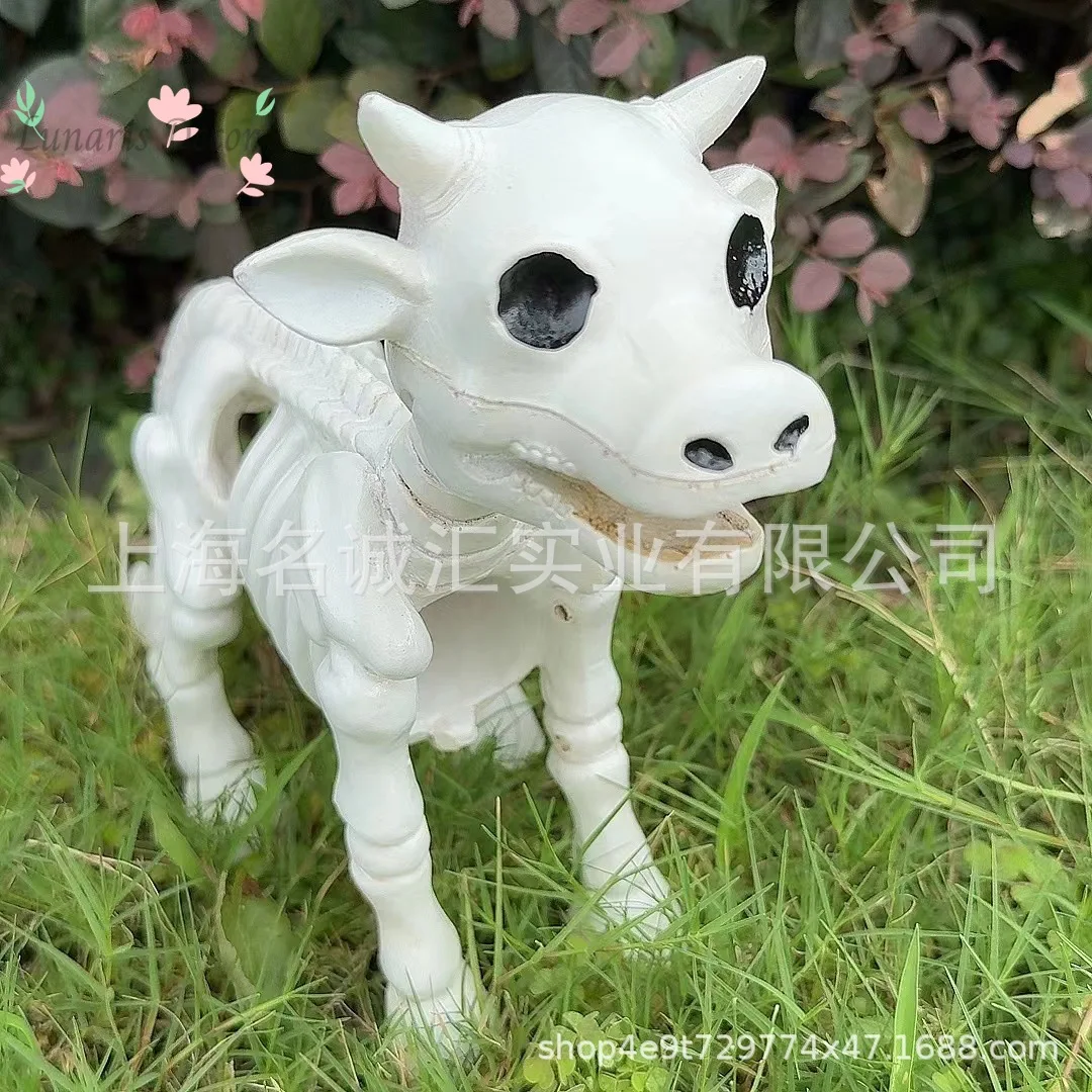 

Halloween decorative gift resin skull dog stand resin crafts