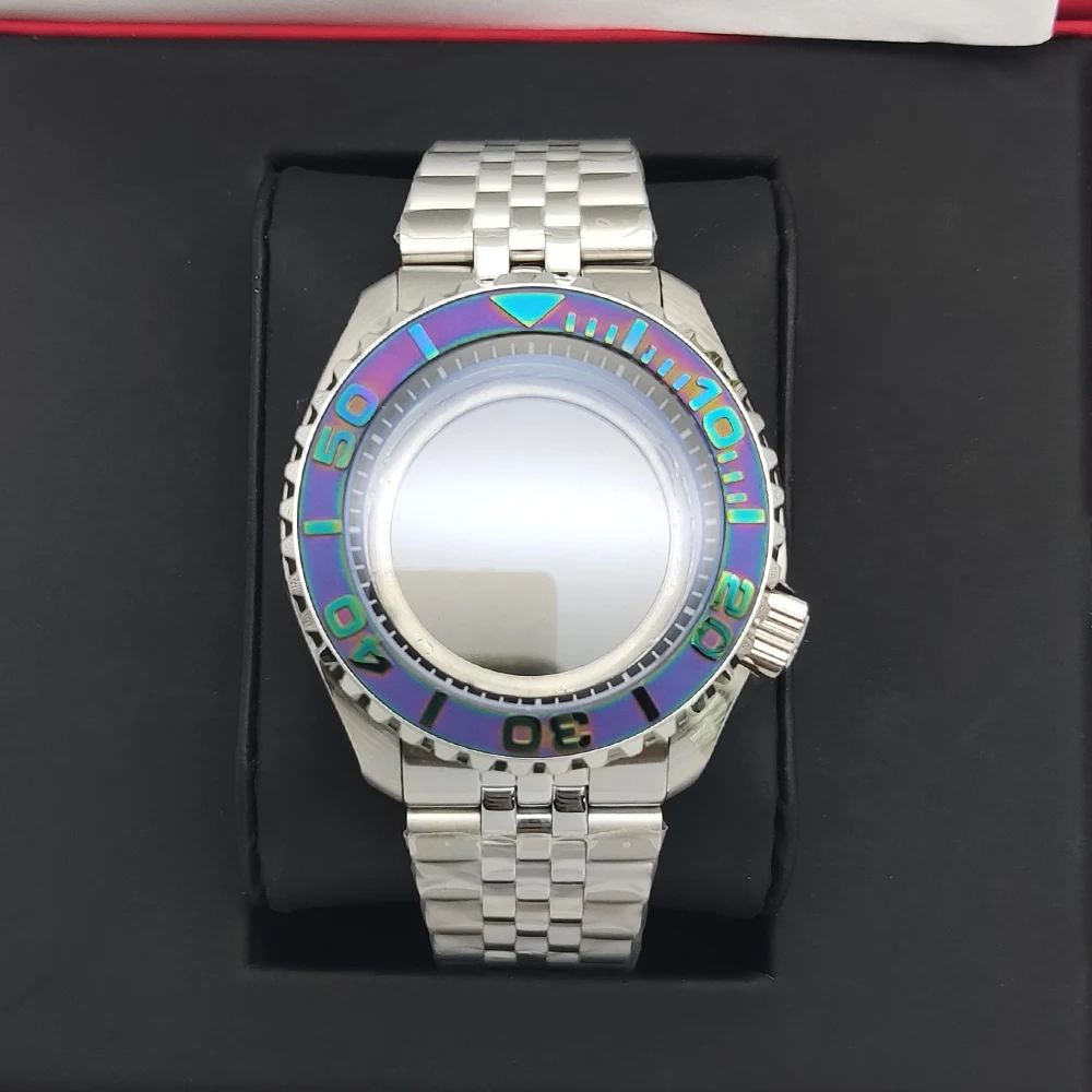 

Skx007 Корпус Nh35 42 мм Корпус для часов NH35 Автоматический механизм Сапфировое стекло Нержавеющая сталь Водонепроницаемый корпус Ремешок Наручные часы