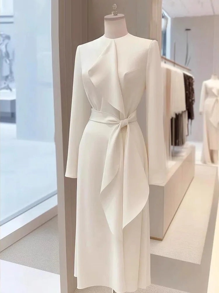 Advanced Exquisite Special-Interest Design Waist-Controlled White Formal Occasion Host Banquet Performance Dress